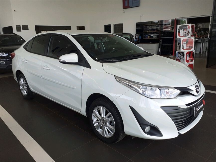 YARIS 1.5 16V FLEX SEDAN XL MULTIDRIVE