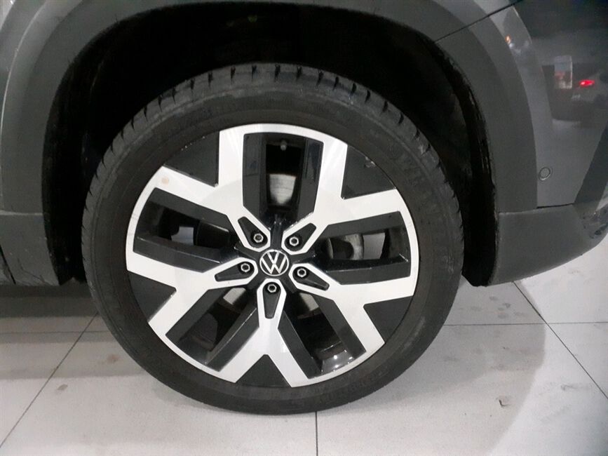 TAOS 1.4 250 TSI TOTAL FLEX HIGHLINE AUTOMÁTICO