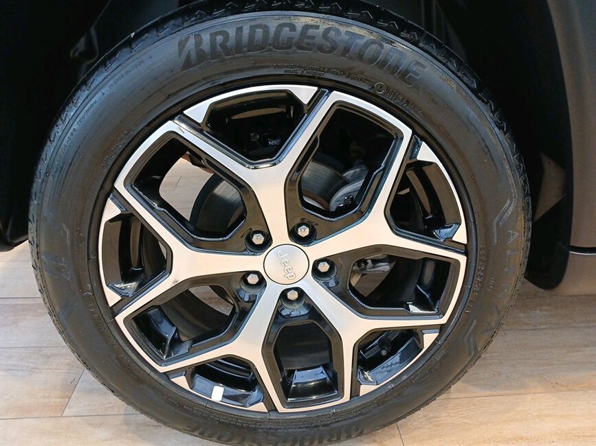 COMPASS 1.3 T270 TURBO FLEX LONGITUDE AT6