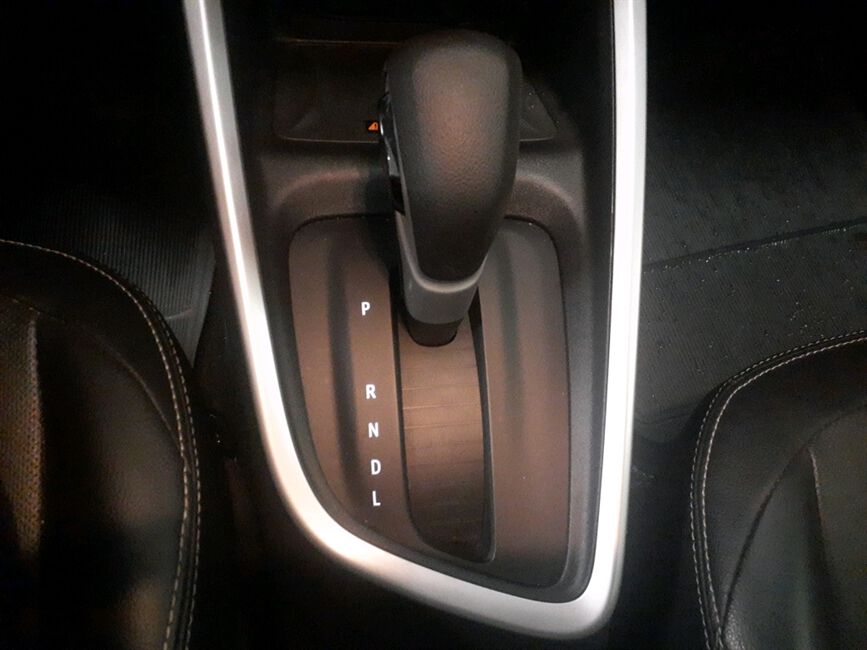 ONIX 1.0 TURBO FLEX PREMIER AUTOMATICO