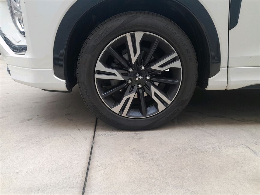 ECLIPSE CROSS 1.5 MIVEC TURBO GASOLINA HPE-S S-AWC