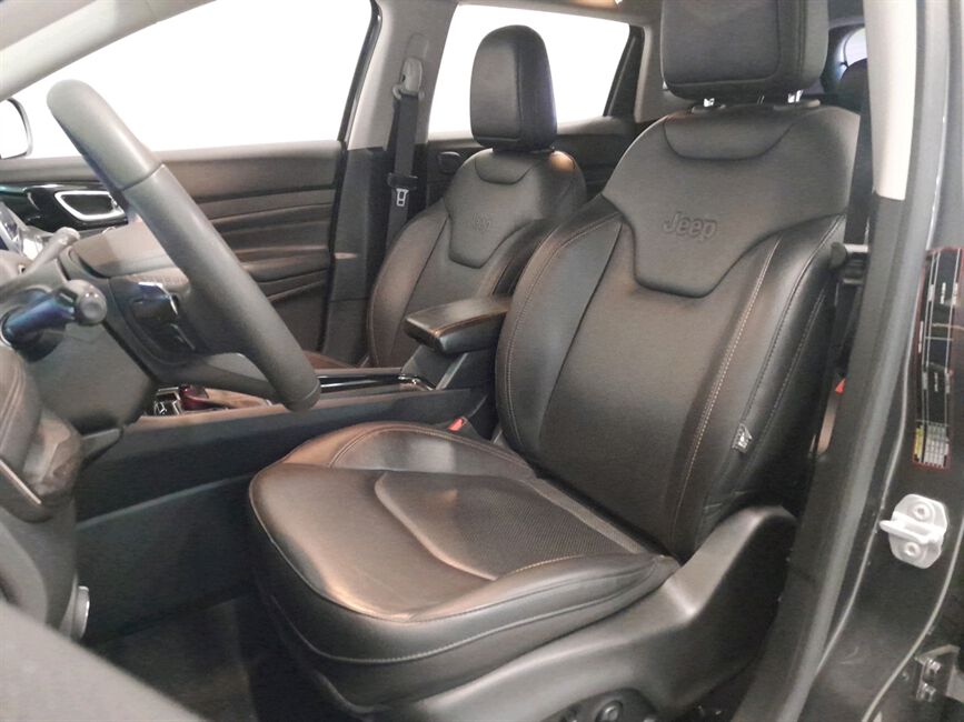 COMPASS 1.3 T270 TURBO FLEX LIMITED AT6