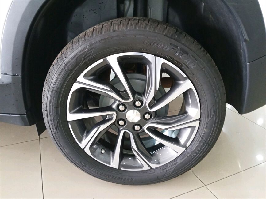 TRACKER 1.2 TURBO FLEX PREMIER AUTOMÁTICO
