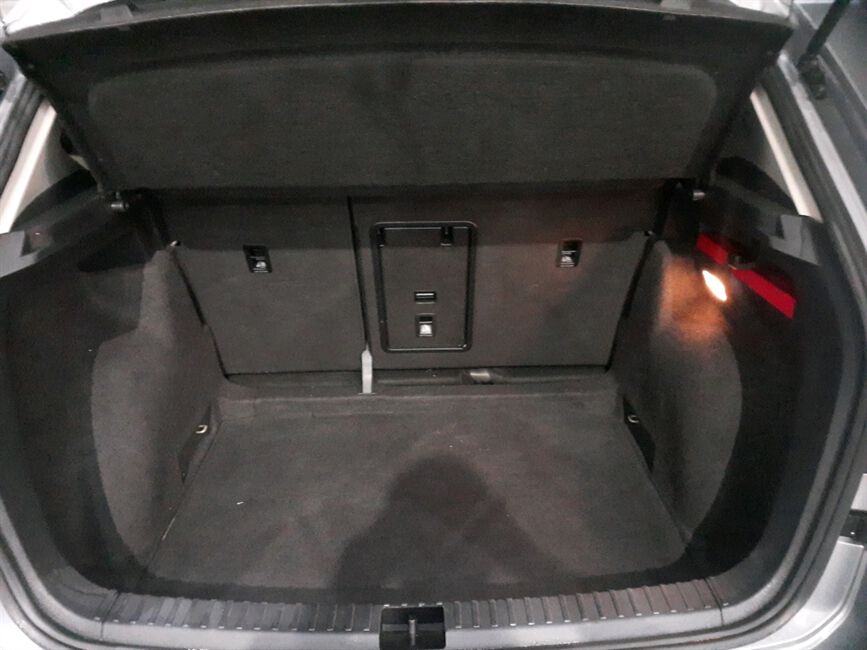 TAOS 1.4 250 TSI TOTAL FLEX COMFORTLINE AUTOMÁTICO