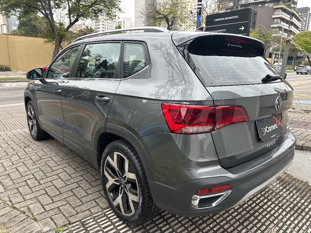 TAOS 1.4 250 TSI TOTAL FLEX HIGHLINE AUTOMÁTICO