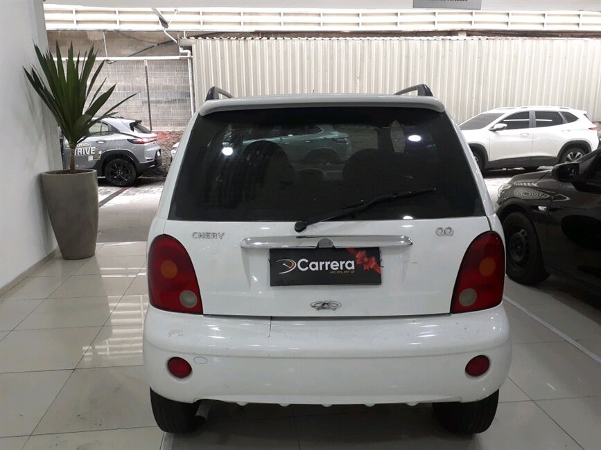 QQ 1.1 MPFI 16V GASOLINA 4P MANUAL