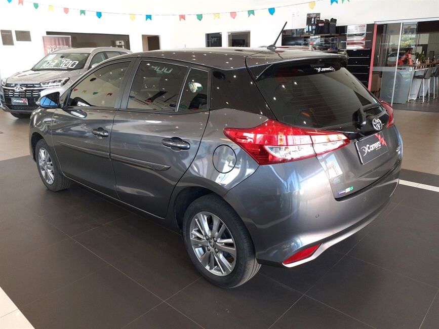 YARIS 1.5 16V FLEX XL PLUS CONNECT MULTIDRIVE