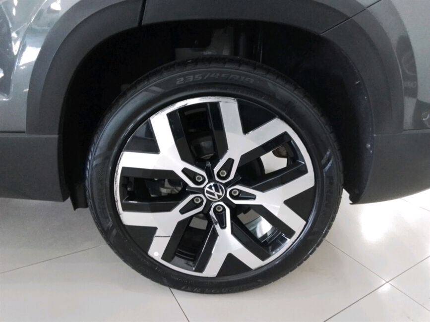 TAOS 1.4 250 TSI TOTAL FLEX HIGHLINE AUTOMÁTICO