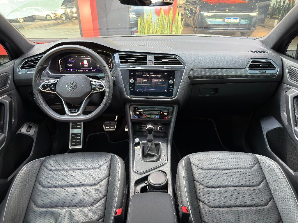 TIGUAN 2.0 300 TSI GASOLINA ALLSPACE R-LINE AUTOMÁ