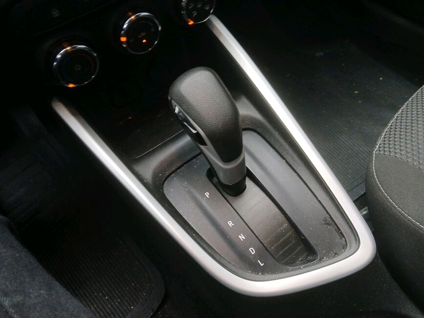 ONIX 1.0 TURBO FLEX PLUS LTZ AUTOMATICO