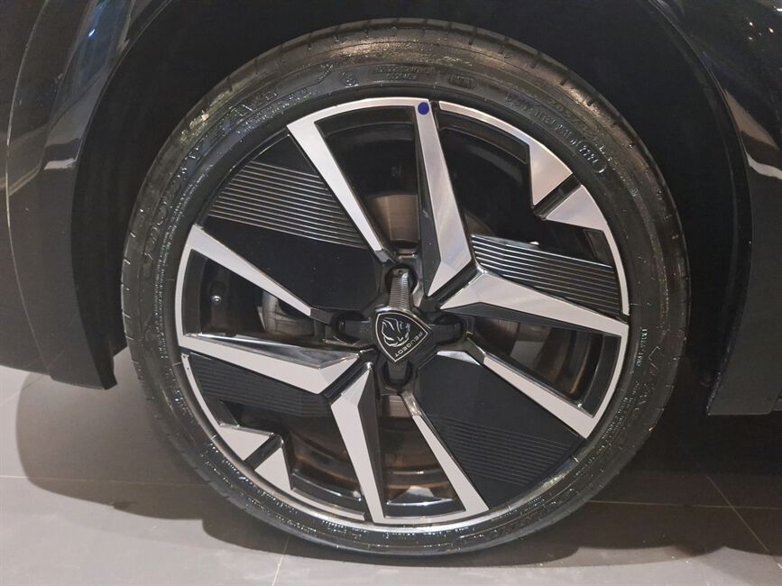 208 1.0 TURBO 200 FLEX GT CVT