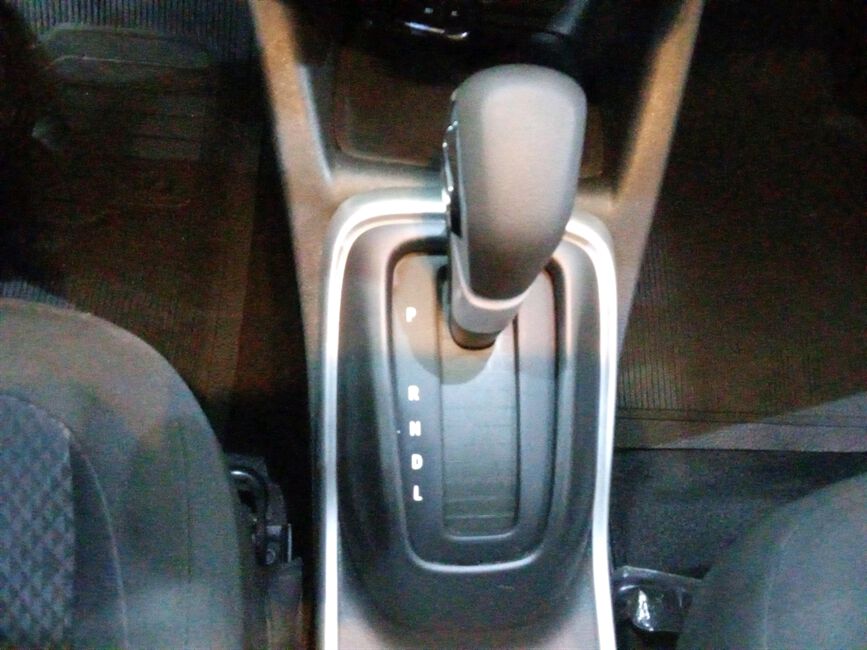 TRACKER 1.0 TURBO FLEX AUTOMATICO