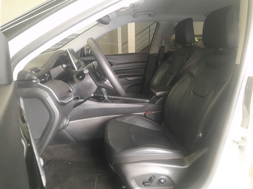 COMPASS 1.3 T270 TURBO FLEX LIMITED AT6