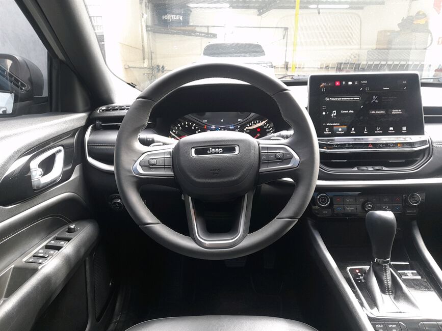 COMPASS 1.3 T270 TURBO FLEX LONGITUDE AT6