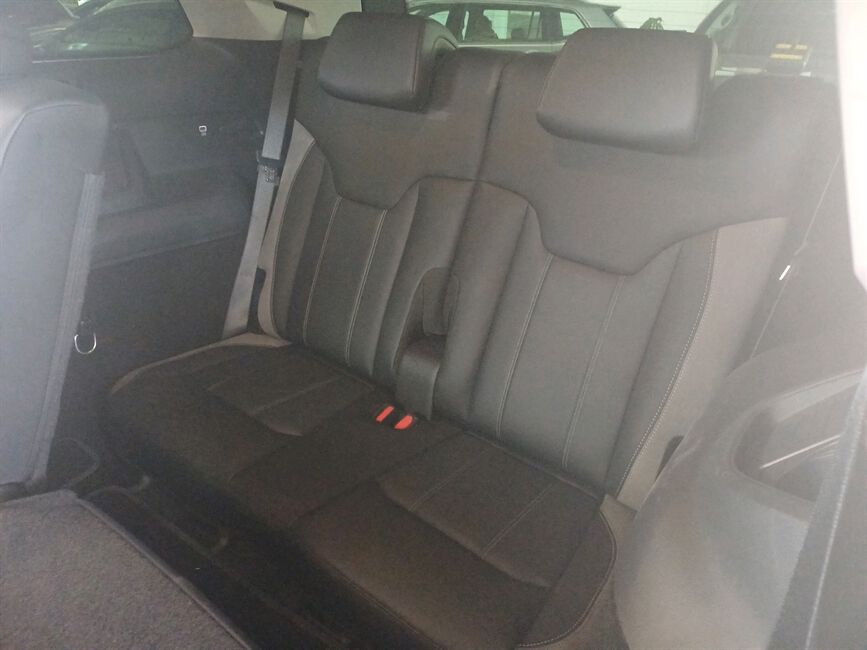 COMMANDER 1.3 T270 TURBO FLEX LIMITED AT6