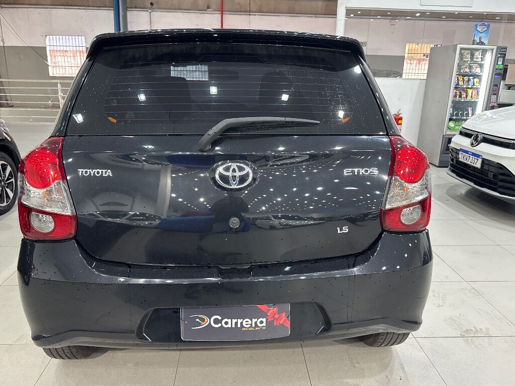 ETIOS 1.5 X PLUS 16V FLEX 4P AUTOMATICO