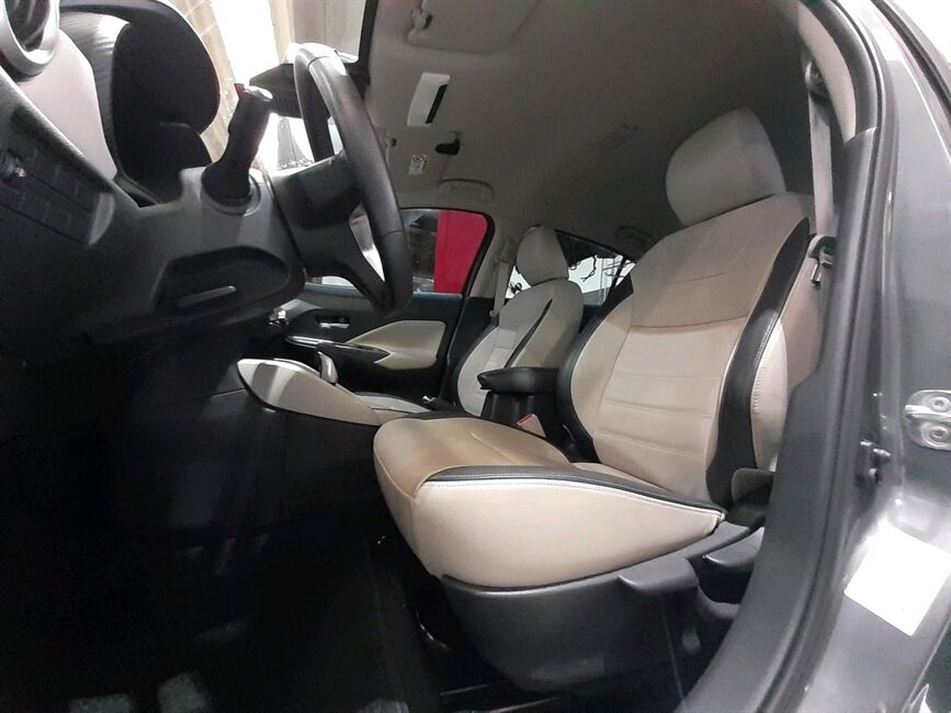NOVO VERSA 1.6 EXCLUSIVE CVT