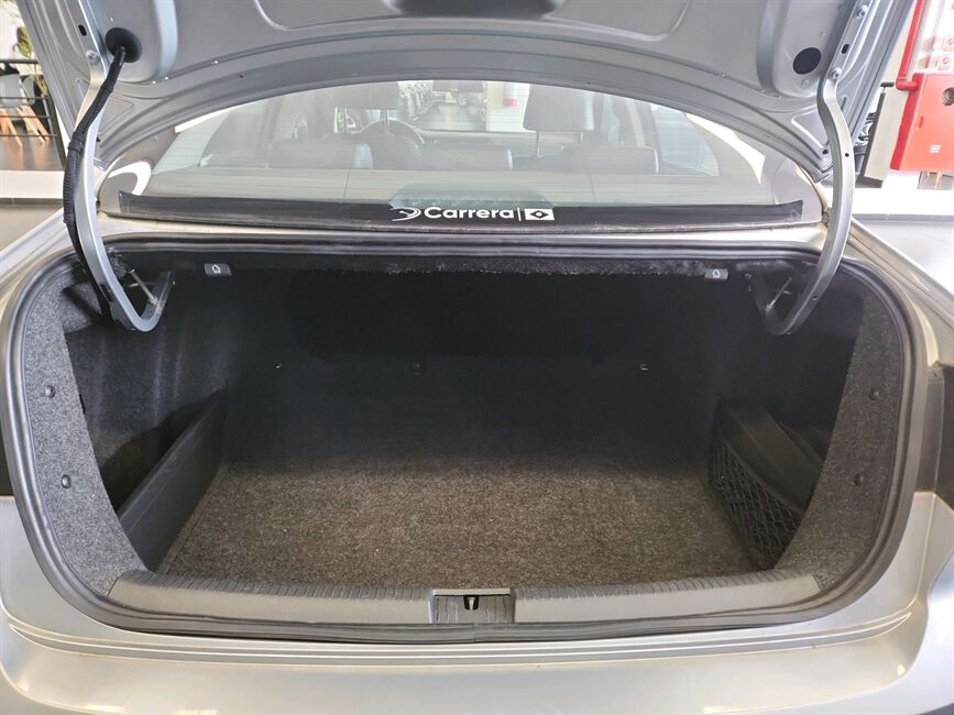 JETTA 2.0 TSI HIGHLINE 211CV GASOLINA 4P TIPTRONIC