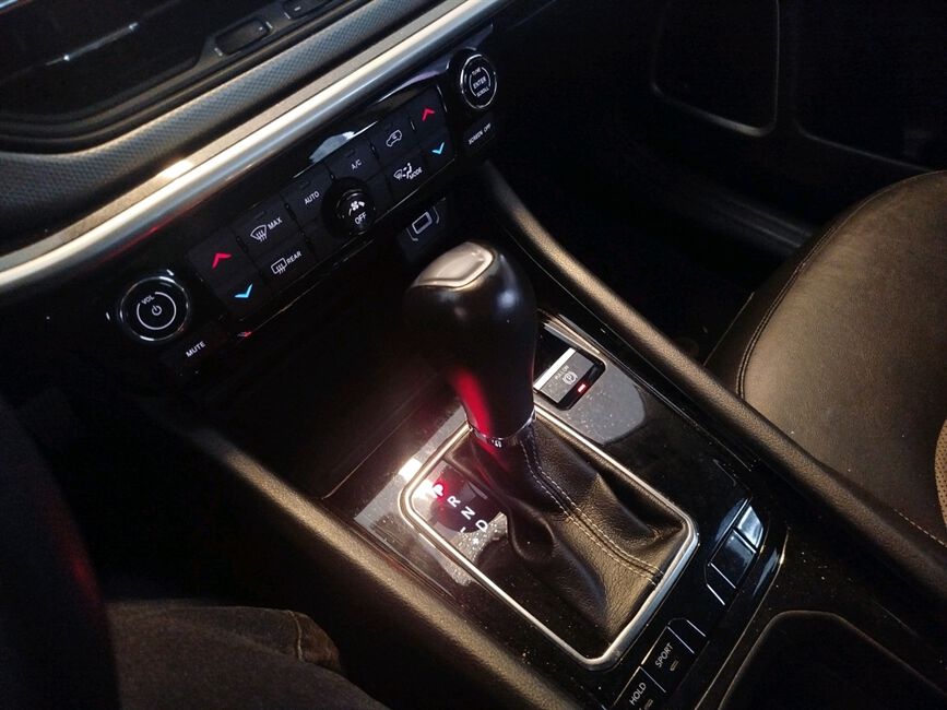 COMPASS 1.3 T270 TURBO FLEX LONGITUDE AT6
