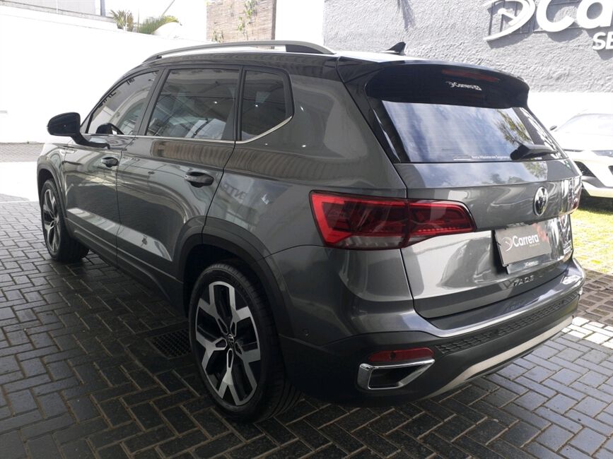 TAOS 1.4 250 TSI TOTAL FLEX HIGHLINE AUTOMÁTICO