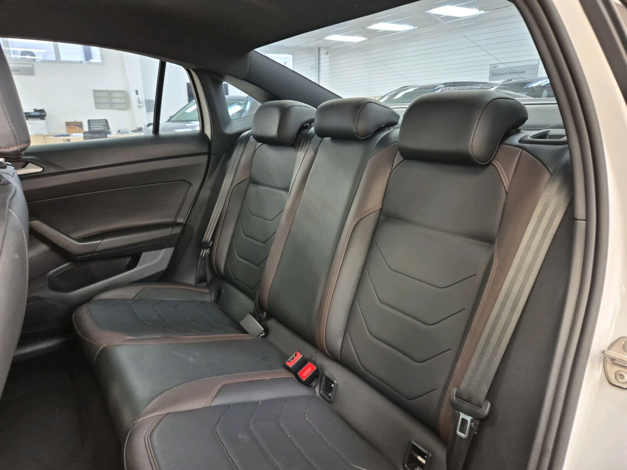 VIRTUS 1.0 200 TSI HIGHLINE AUTOMÁTICO