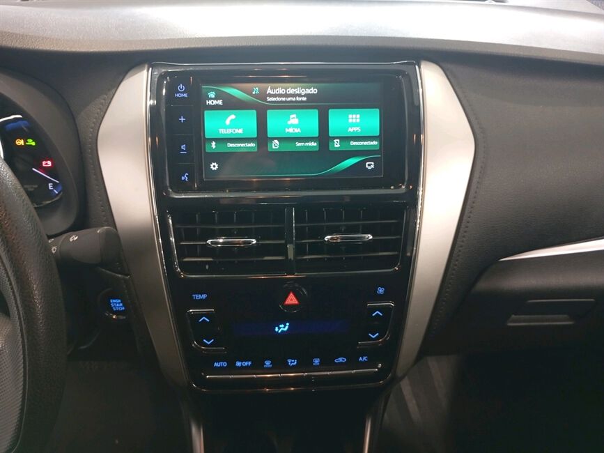 YARIS 1.5 16V FLEX SEDAN XL PLUS TECH MULTIDRIVE