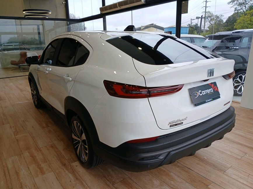 FASTBACK 1.0 TURBO 200 FLEX CVT