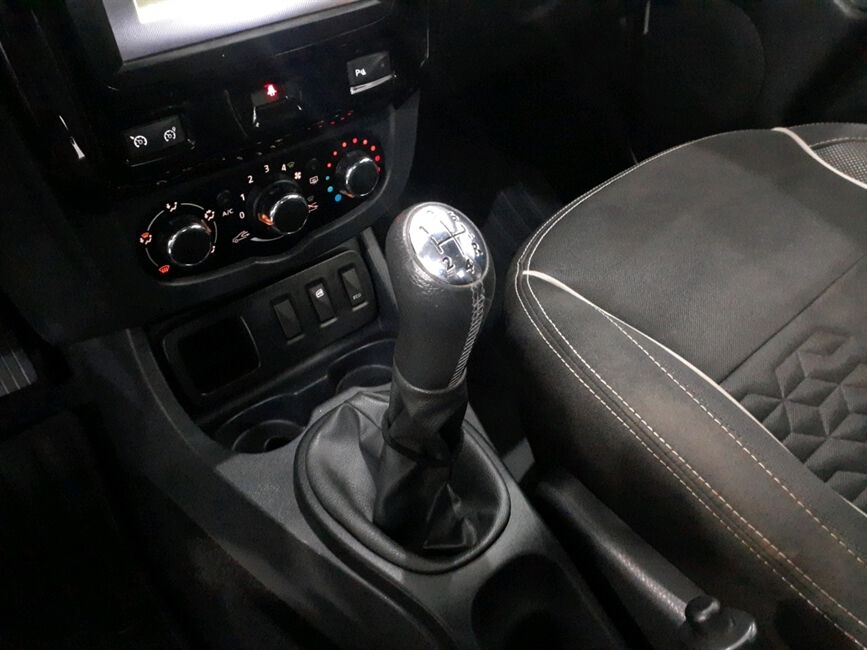 OROCH 1.6 16V SCE FLEX DYNAMIQUE MANUAL
