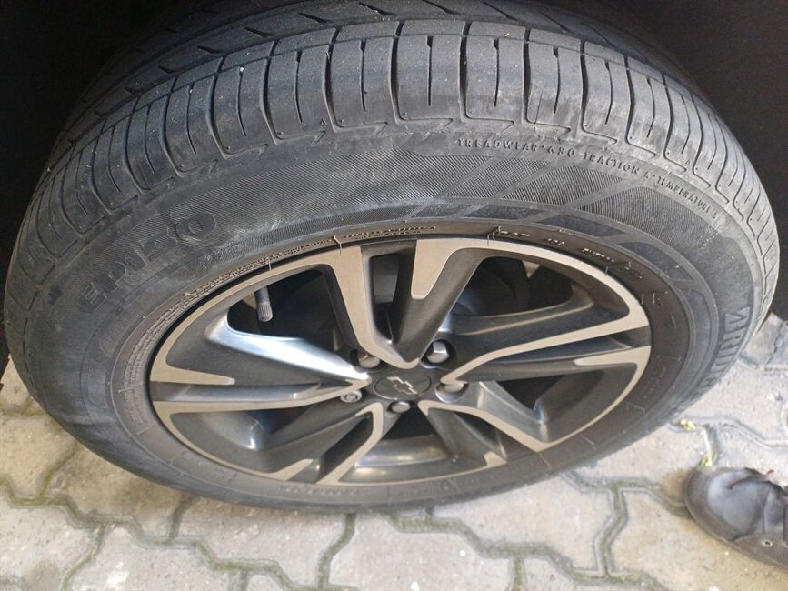 TRACKER 1.0 TURBO FLEX LT AUTOMATICO