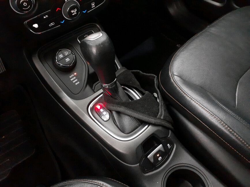 COMPASS 2.0 16V DIESEL LONGITUDE 4X4 AUTOMATICO