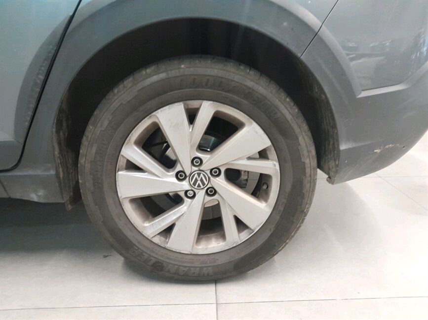 NIVUS 1.0 200 TSI TOTAL FLEX COMFORTLINE AUTOMÁTIC