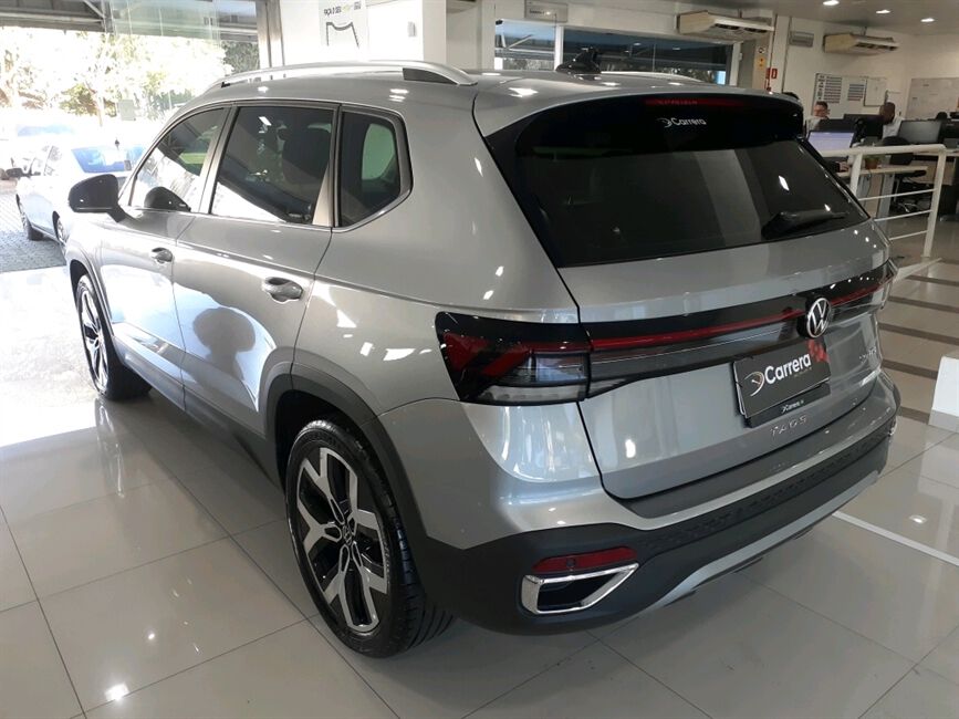 TAOS 1.4 250 TSI TOTAL FLEX HIGHLINE AUTOMÁTICO