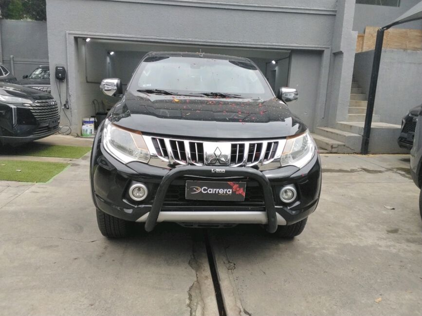 L200 TRITON 2.4 16V TURBO DIESEL SPORT HPE CD 4P 4