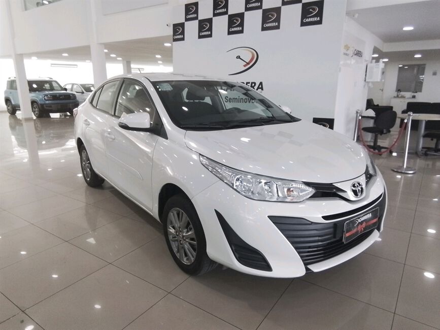 YARIS 1.5 16V FLEX SEDAN XL PLUS CONNECT MULTIDRIV