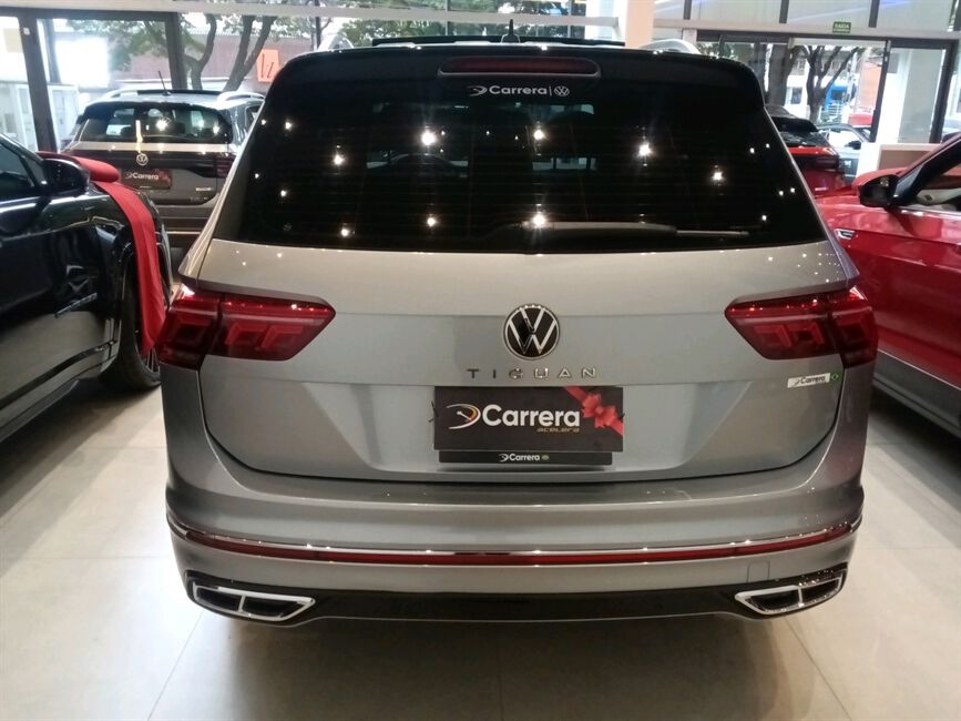 TIGUAN 2.0 300 TSI GASOLINA ALLSPACE R-LINE AUTOMÁ