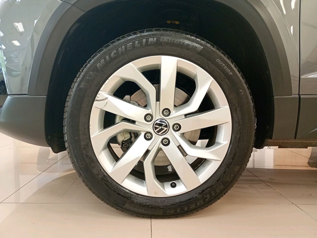 TAOS 1.4 250 TSI TOTAL FLEX COMFORTLINE AUTOMÁTICO