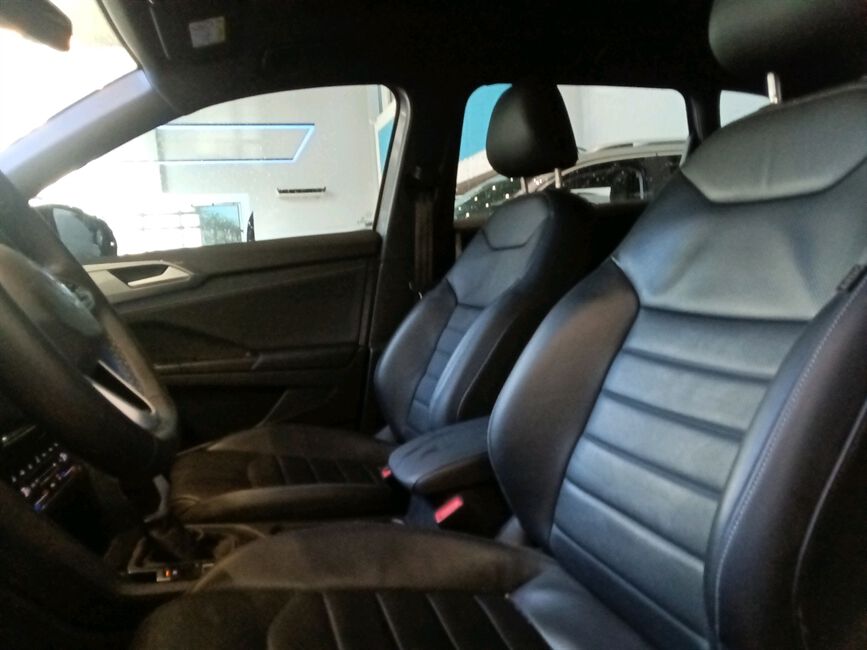 TAOS 1.4 250 TSI TOTAL FLEX HIGHLINE AUTOMÁTICO