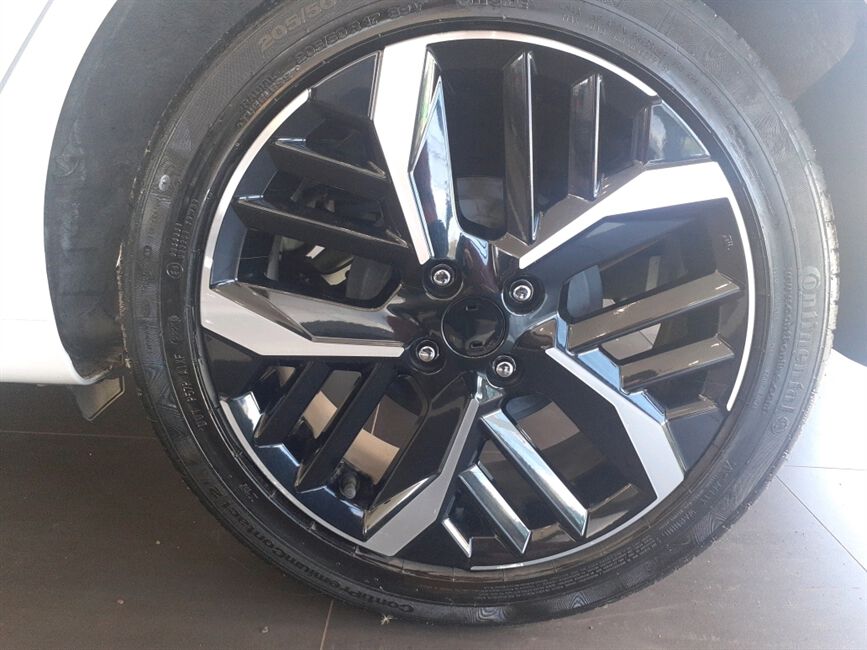 VERSA EXCLUSIVE 1.6 16V FLEX AUTOMATICO