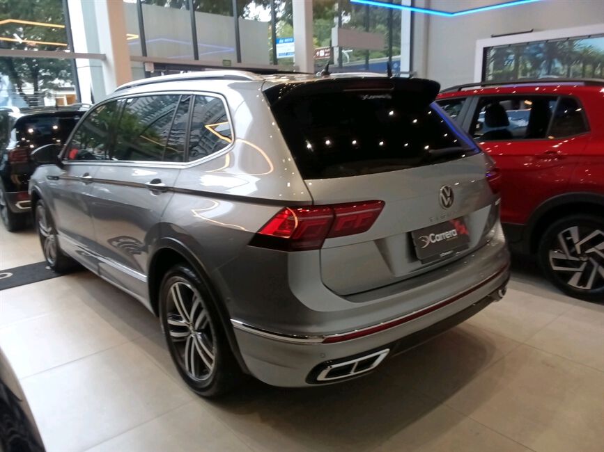 TIGUAN 2.0 300 TSI GASOLINA ALLSPACE R-LINE AUTOMÁ