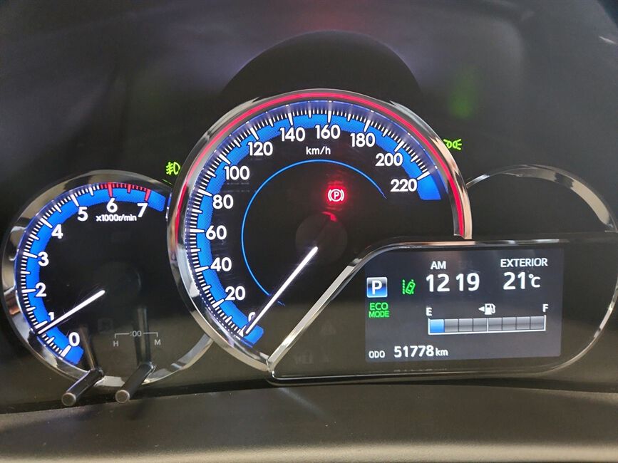 YARIS 1.5 16V FLEX XLS CONNECT MULTIDRIVE