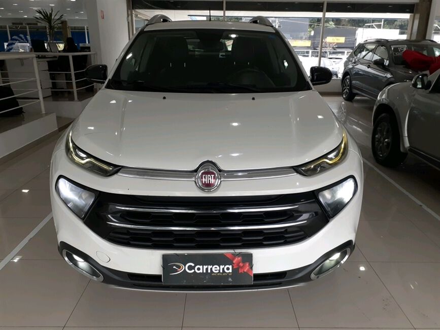 TORO 2.0 16V TURBO DIESEL VOLCANO 4WD AT9