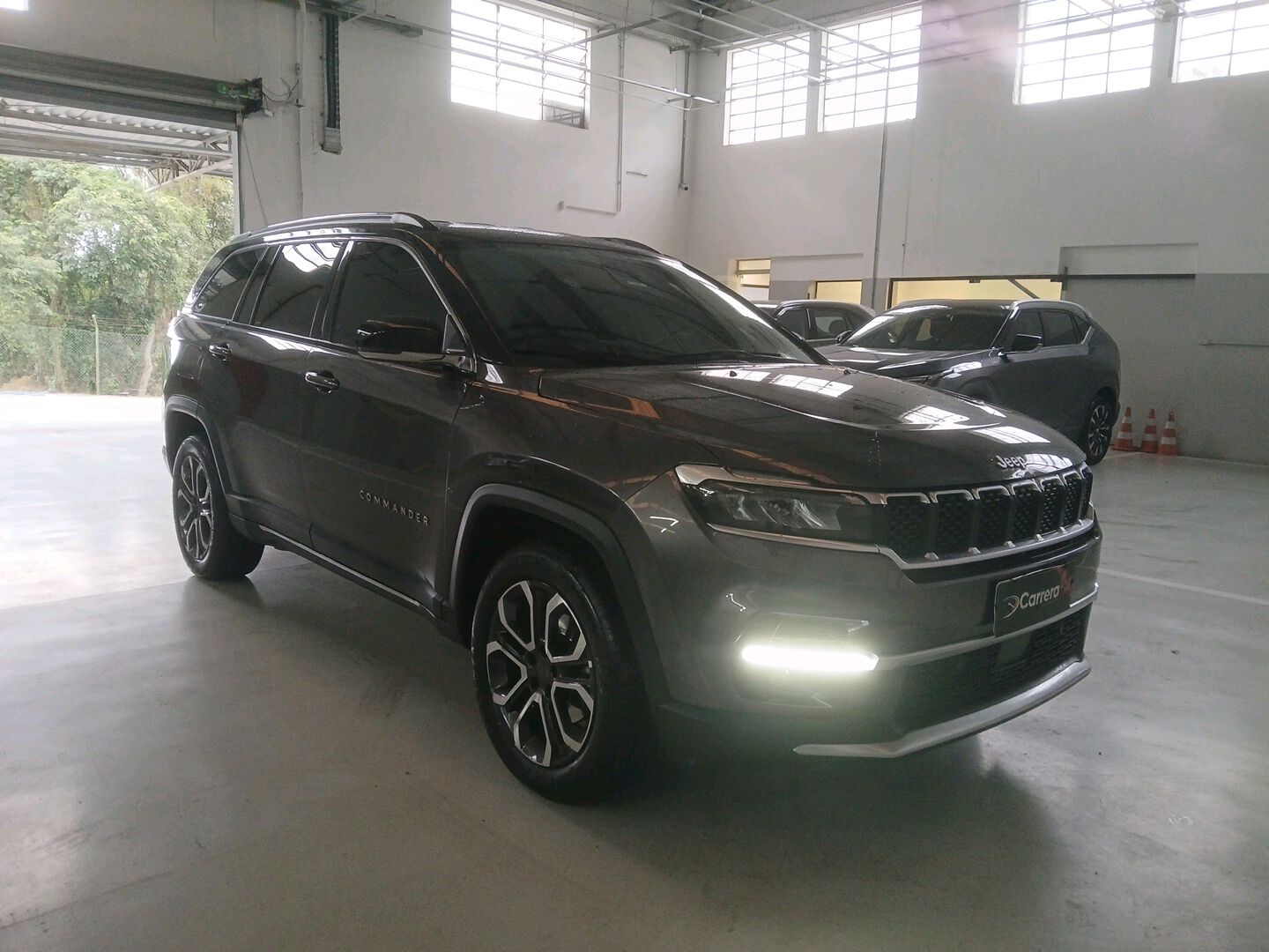 COMMANDER 1.3 T270 TURBO FLEX LIMITED AT6