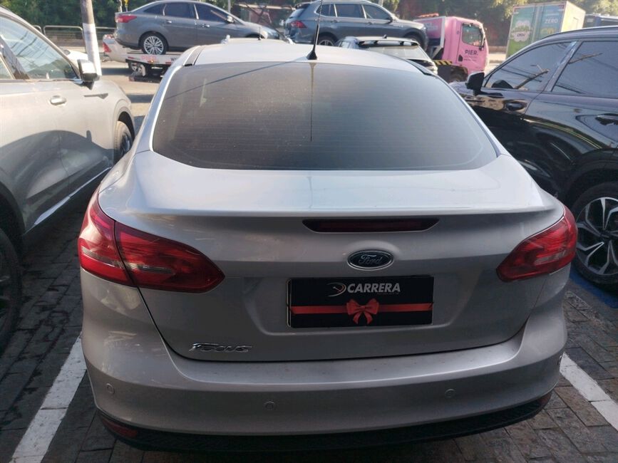 FOCUS 2.0 SE FASTBACK 16V FLEX 4P POWERSHIFT