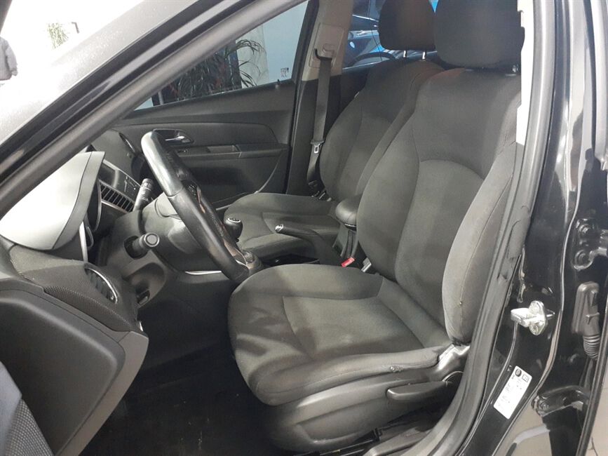 CRUZE 1.8 LT 16V FLEX 4P MANUAL