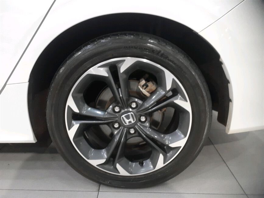 CIVIC 2.0 DI E:HEV TOURING E-CVT