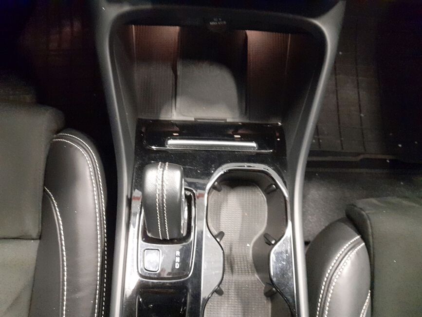 XC40 1.5 T5 RECHARGE R-DESIGN GEARTRONIC
