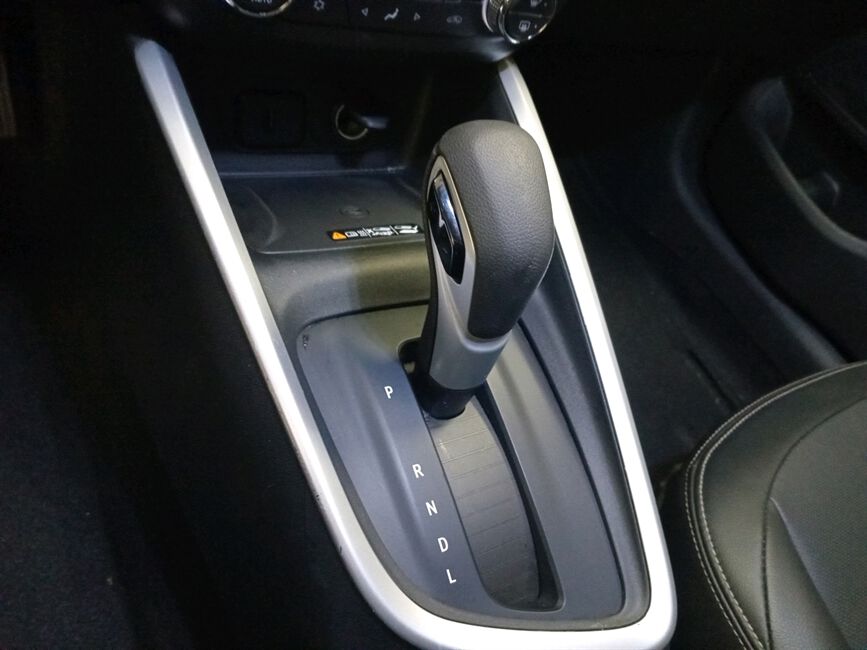 ONIX 1.0 TURBO FLEX PLUS PREMIER AUTOMÁTICO