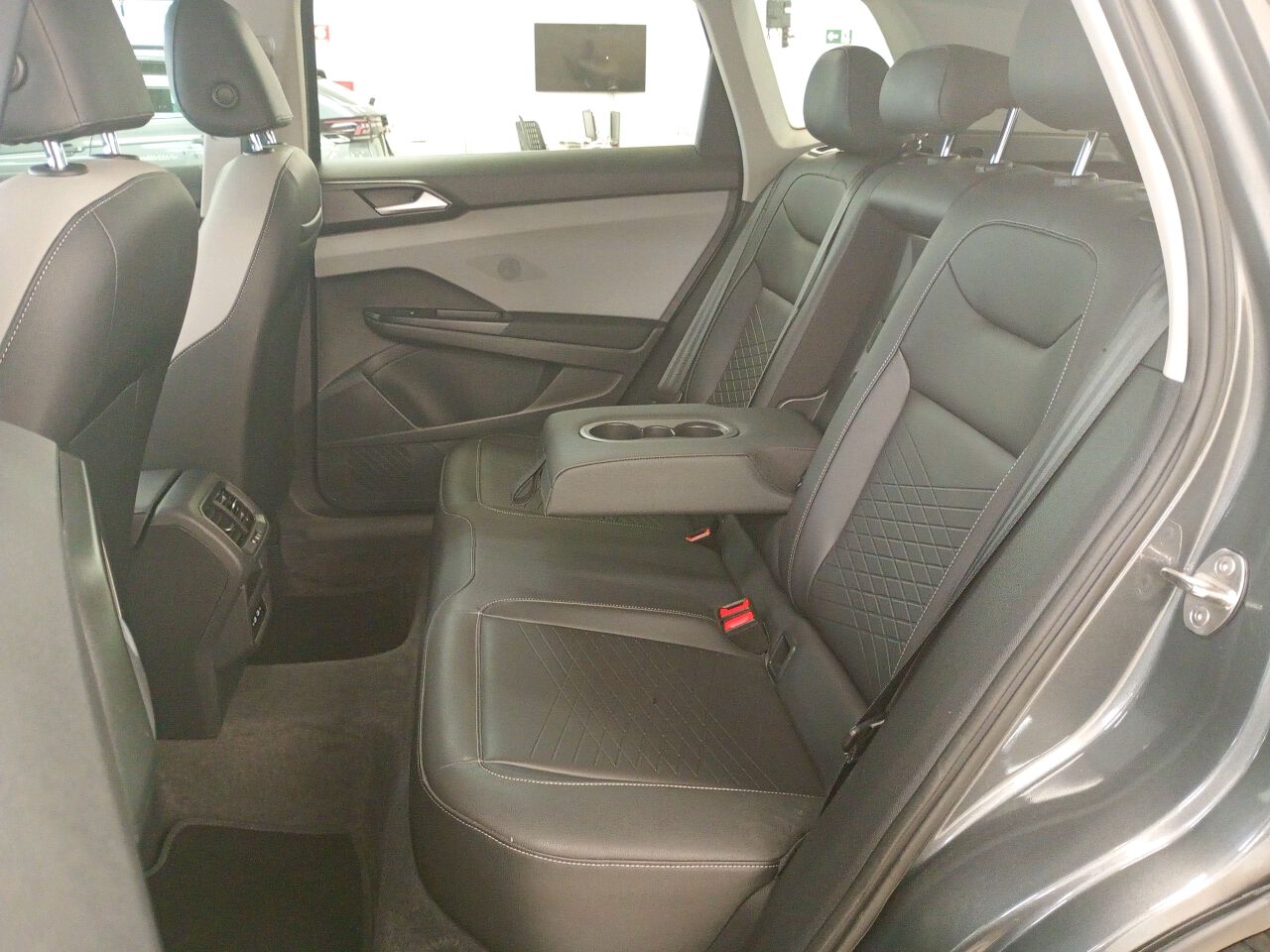 TAOS 1.4 250 TSI TOTAL FLEX COMFORTLINE AUTOMÁTICO