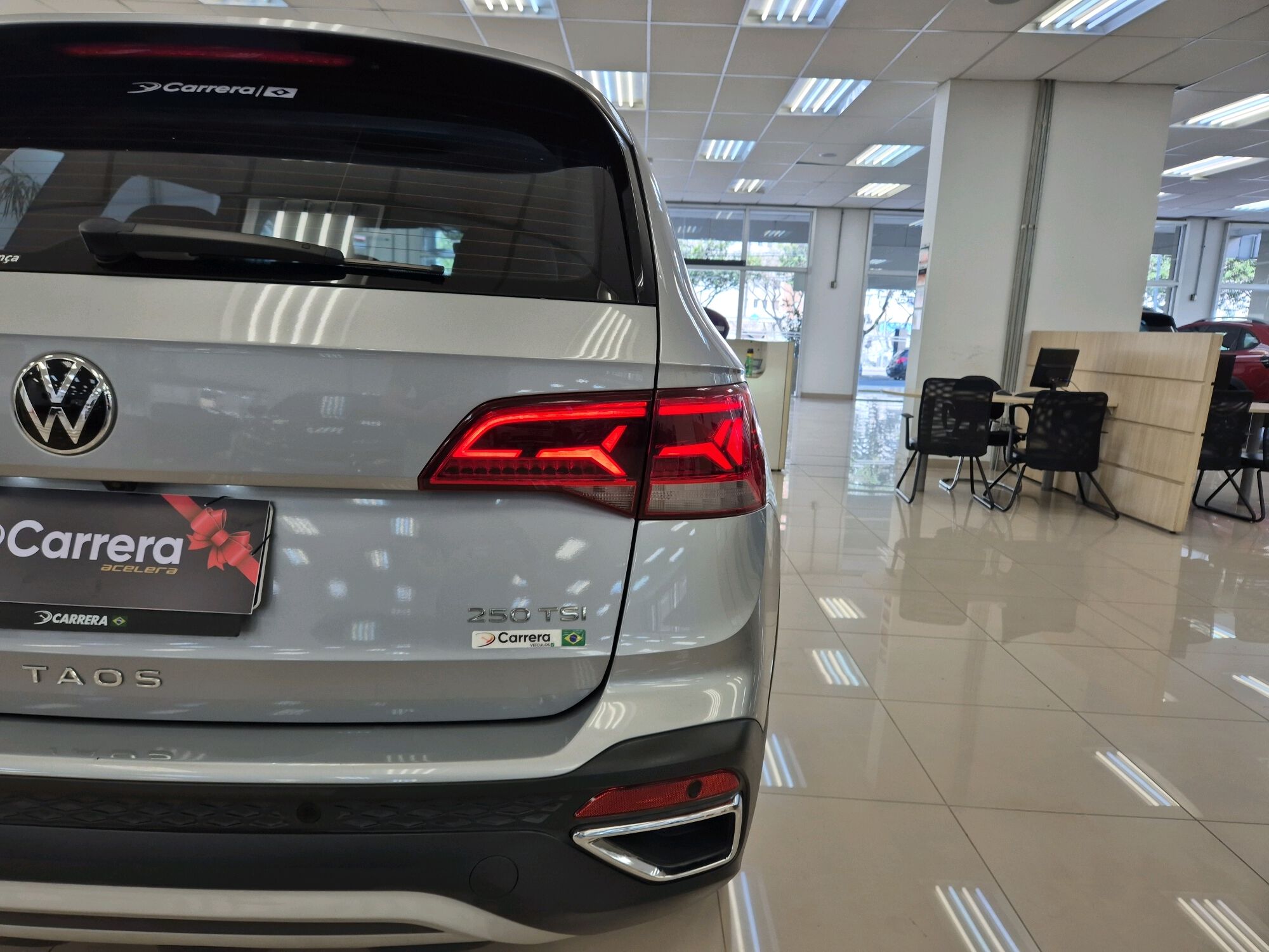 TAOS 1.4 250 TSI TOTAL FLEX COMFORTLINE AUTOMÁTICO