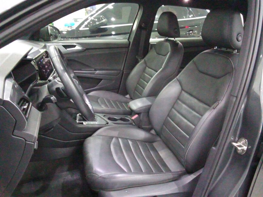 TAOS 1.4 250 TSI TOTAL FLEX HIGHLINE AUTOMÁTICO